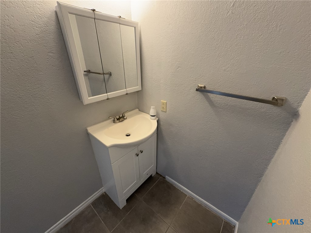 1704 Big Bend Drive Property Photo 10