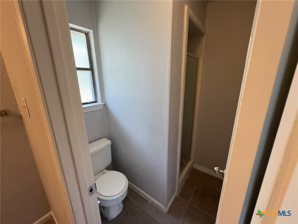 1704 Big Bend Drive Property Photo 11