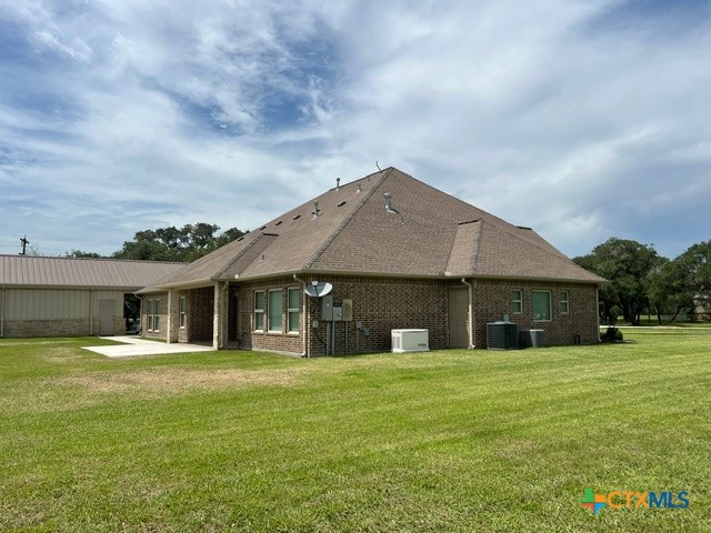 11 Post Oak Glen Property Photo 10