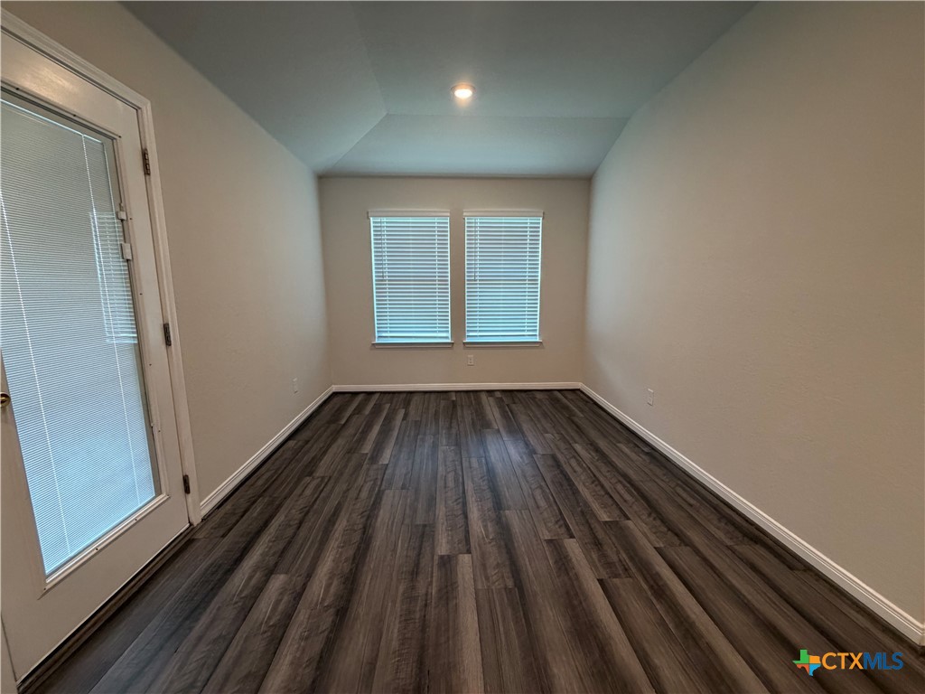 1250 Lennea Property Photo 7