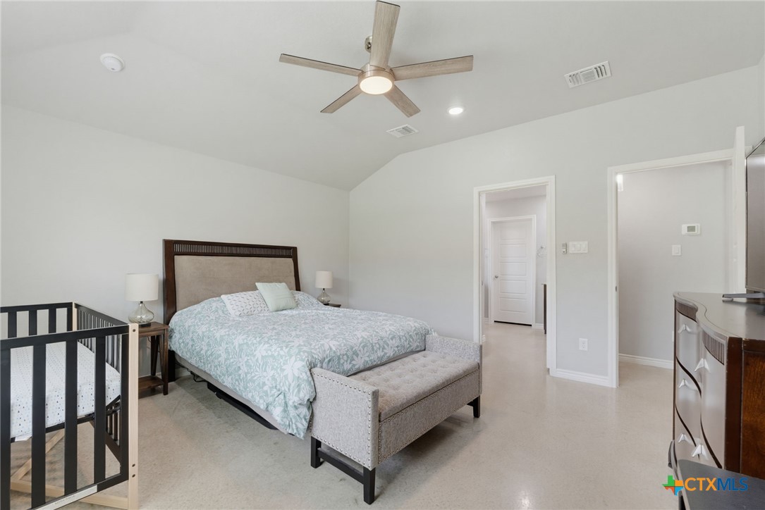 1645 Dryden Avenue Property Photo 9