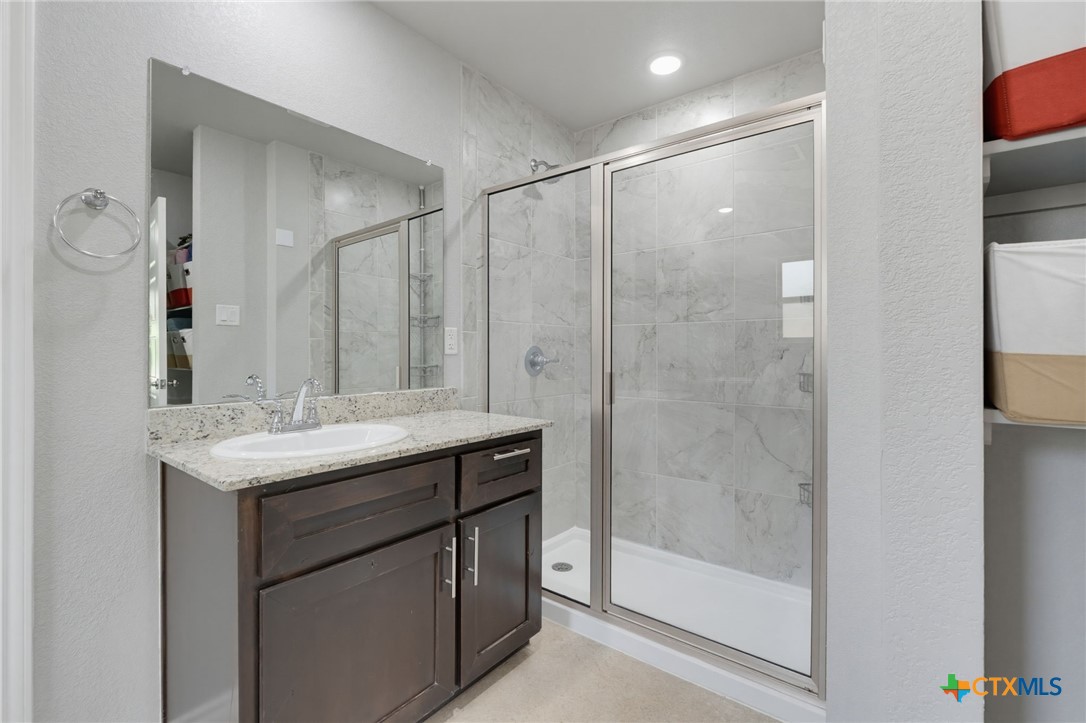 1645 Dryden Avenue Property Photo 10