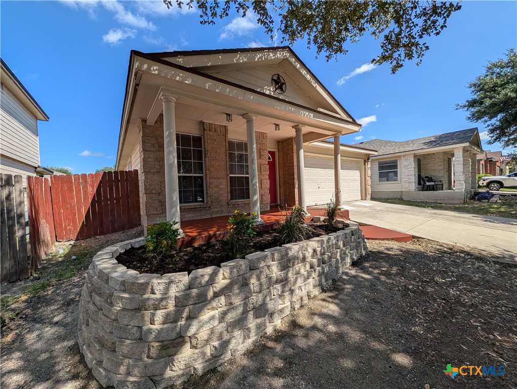 268 Goliad Drive Property Photo 1