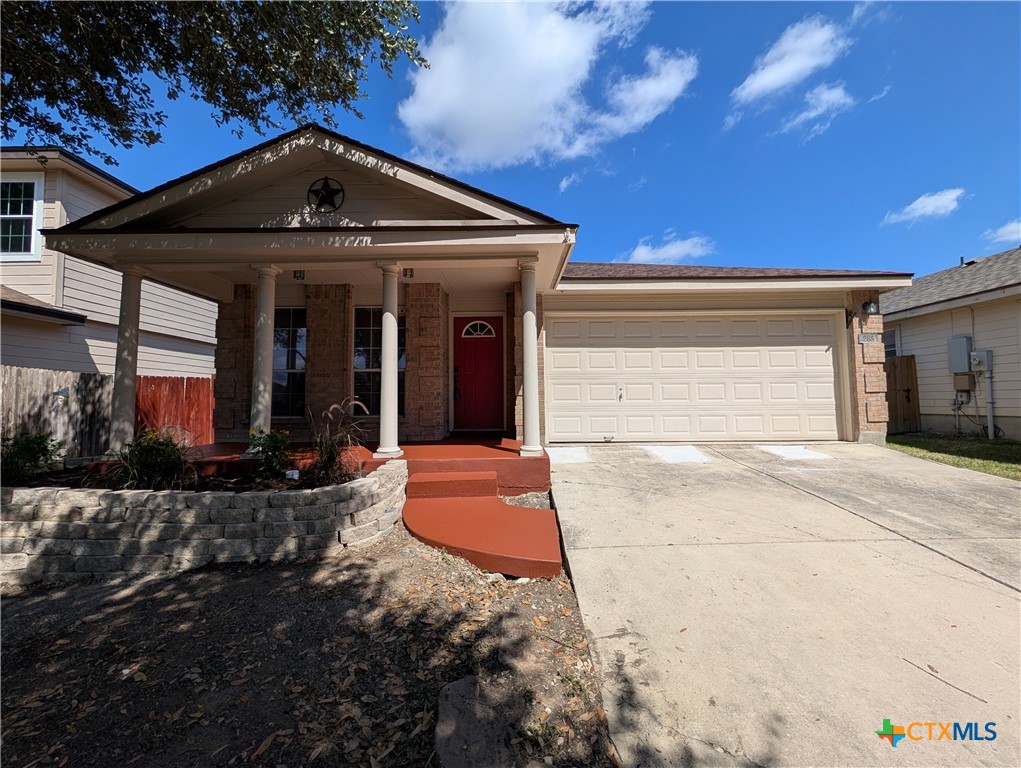 268 Goliad Drive Property Photo 2