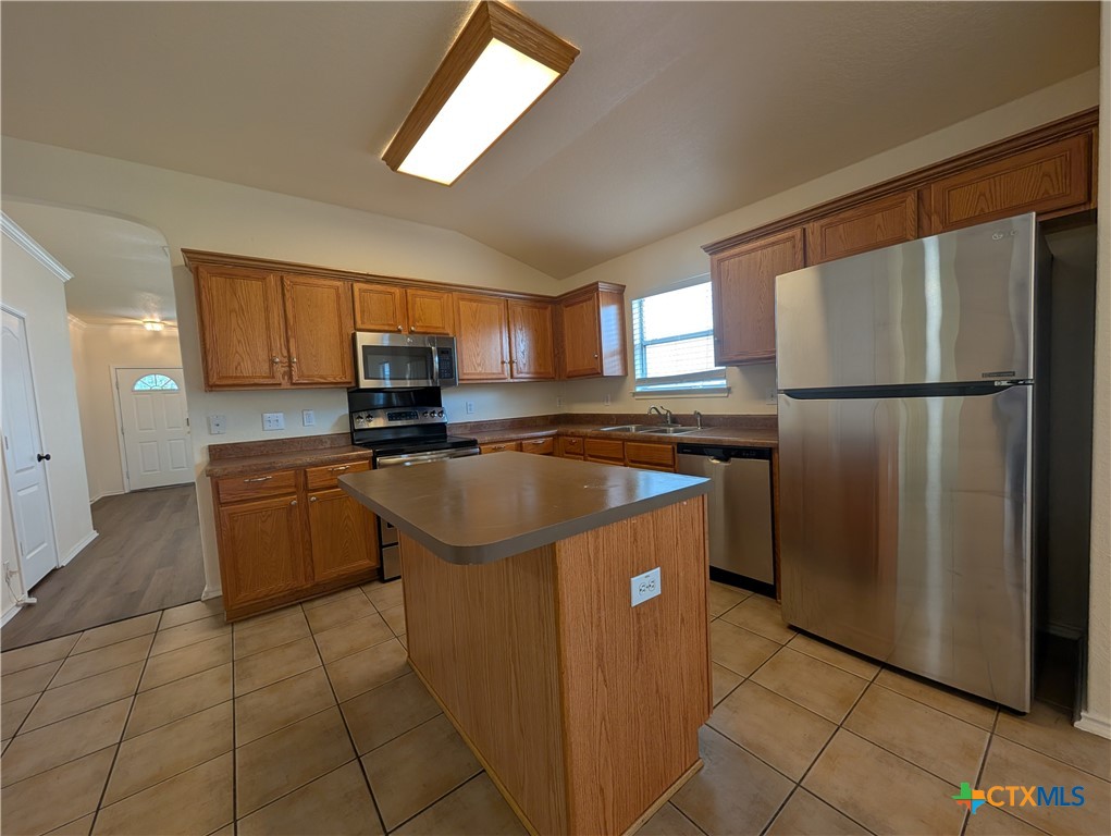 268 Goliad Drive Property Photo 7