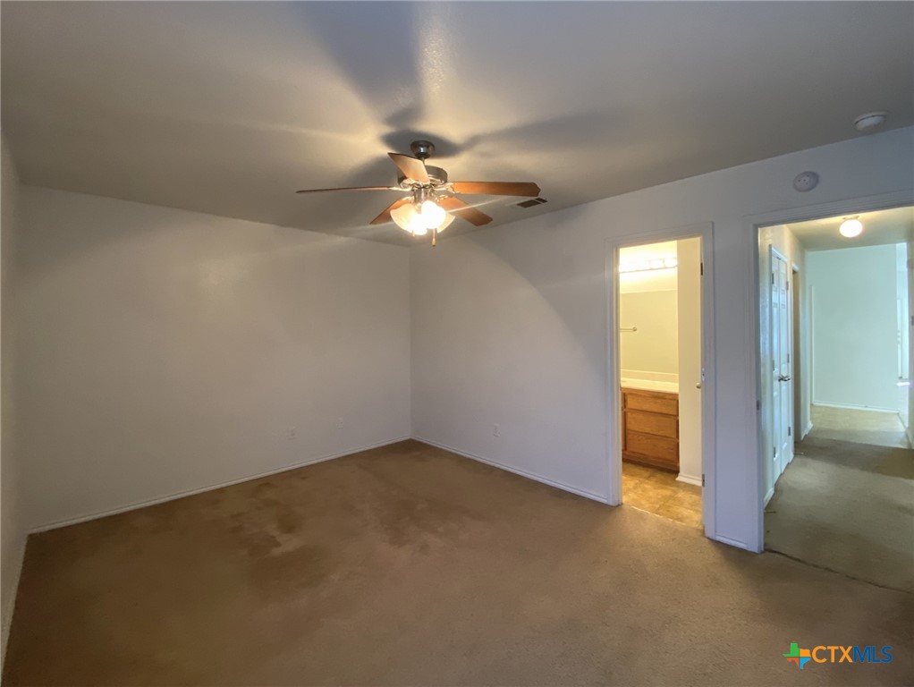 2910 Ashley Drive 2912 Property Photo 9
