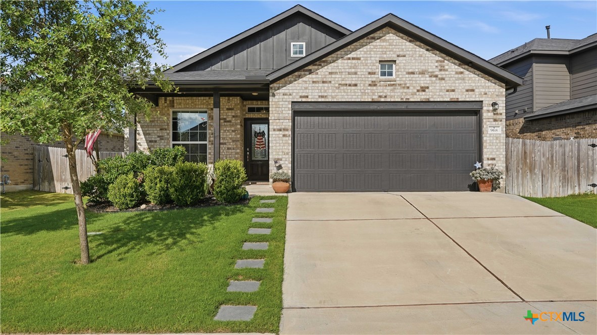 968 Blue Oak Boulevard Property Photo 1