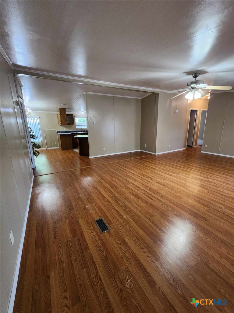 922 Ashwood Drive Property Photo 7