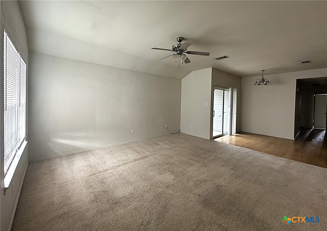 4807 Auburn Drive B Property Photo 5