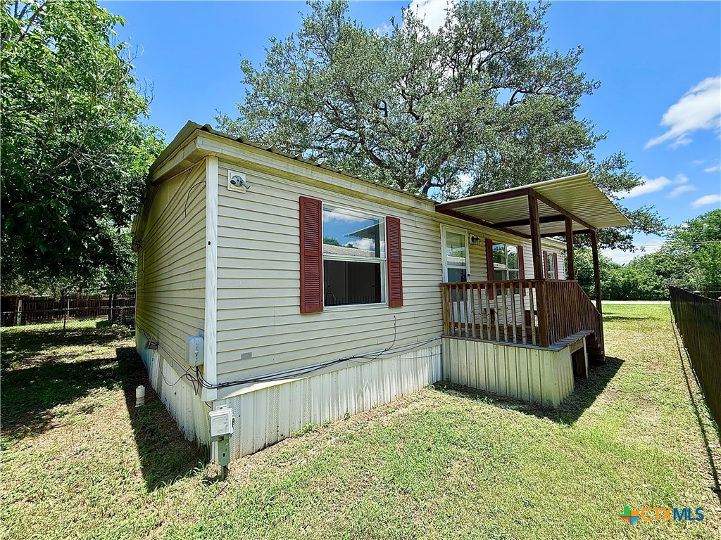 319 E Zipp Road Property Photo 18