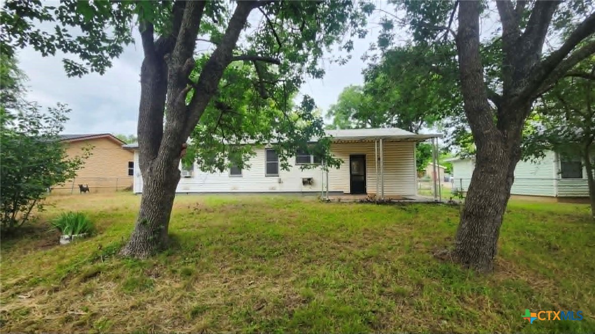 801 S 11th Street Property Photo 11