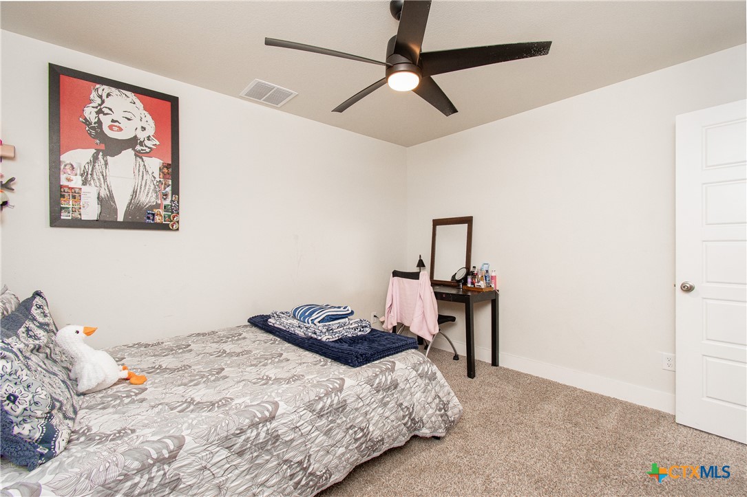 2016 Meridian Loop Property Photo 18