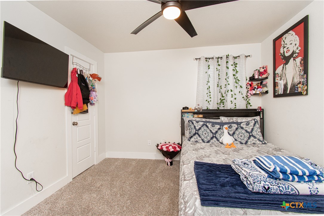 2016 Meridian Loop Property Photo 19