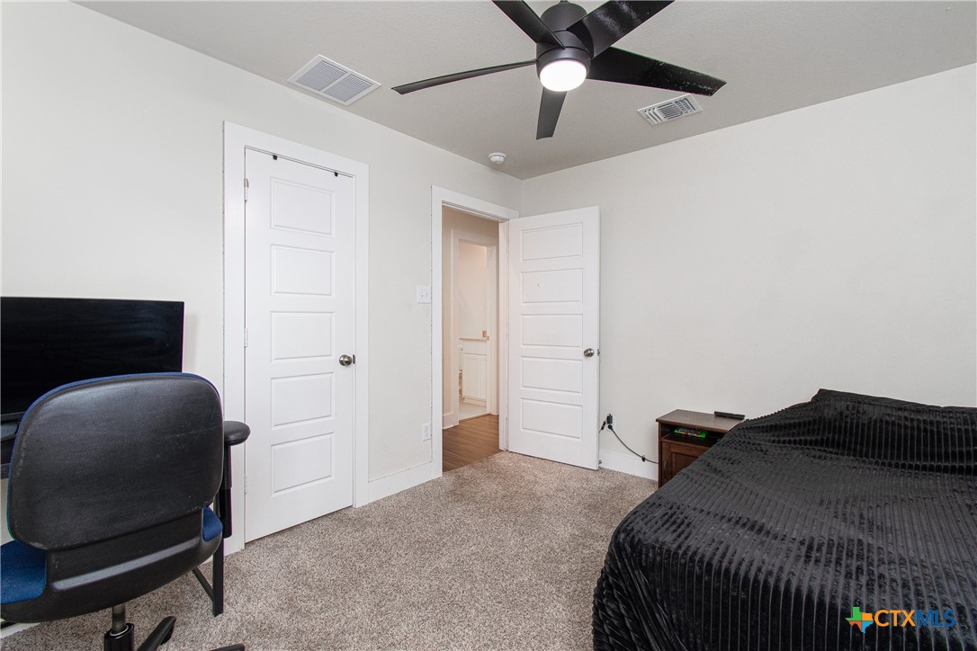 2016 Meridian Loop Property Photo 22