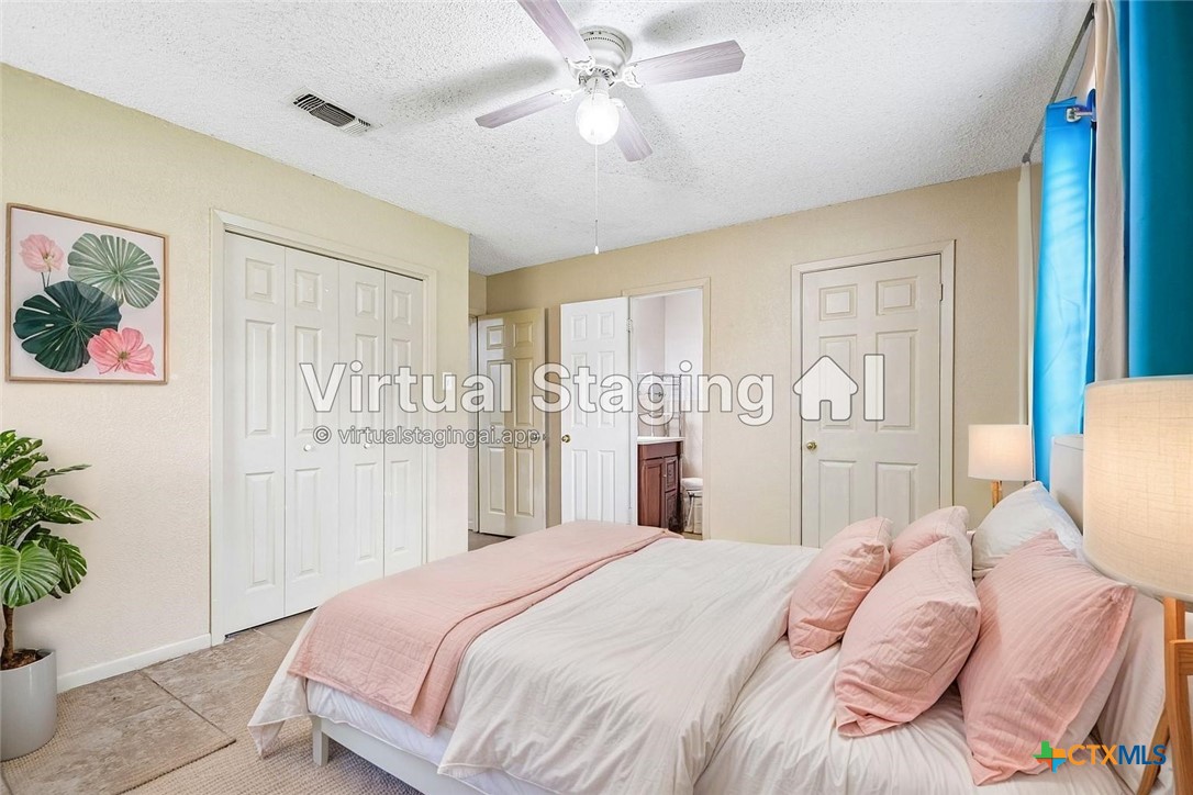 912 Edwards Street Property Photo 17