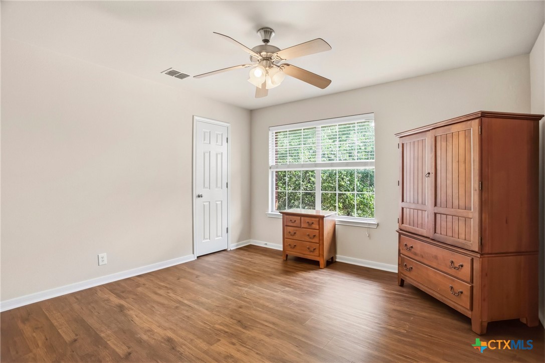 509 Roadrunner Avenue Property Photo 29