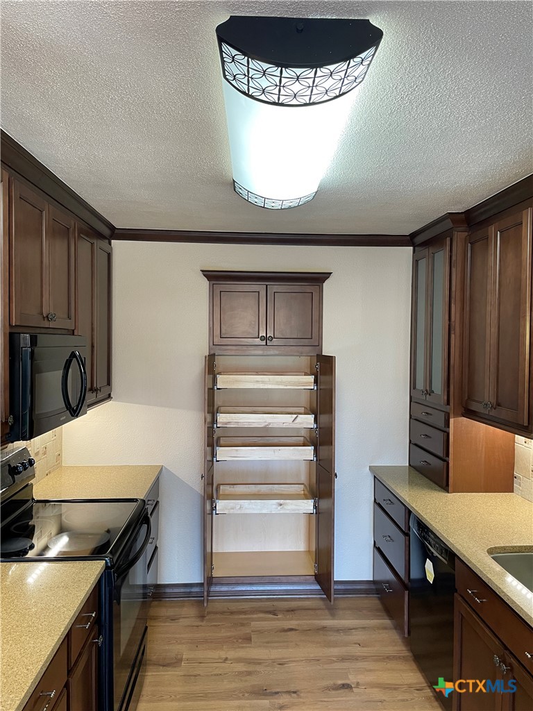 17 Oakmont Circle Property Photo 35
