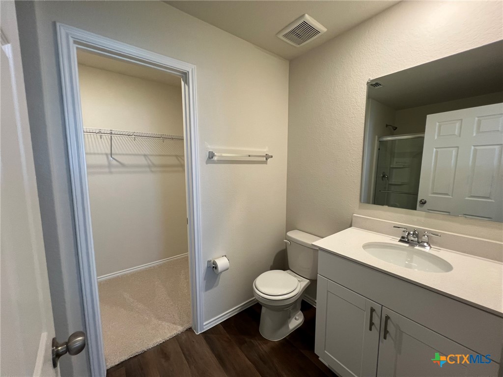 760 Heartseed Property Photo 19