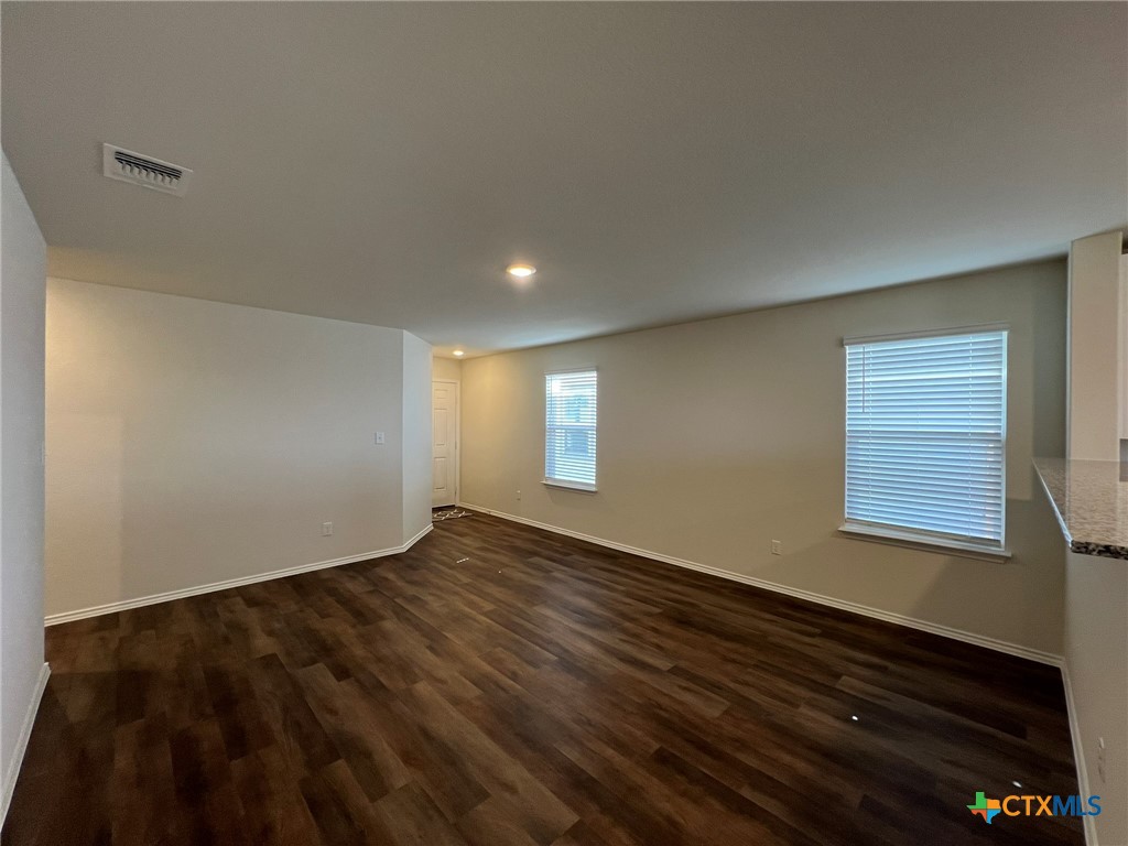 760 Heartseed Property Photo 22