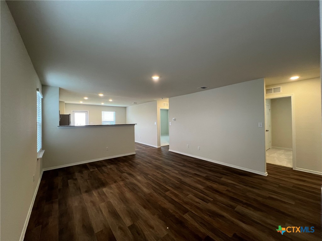 760 Heartseed Property Photo 24