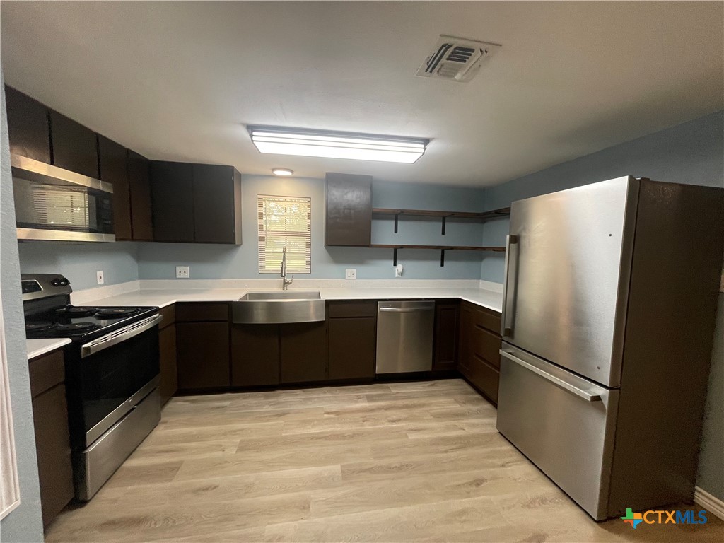 365 Forshage Boulevard Property Photo 18