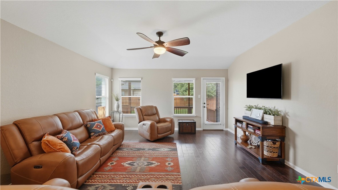 2122 Dragon Trail Property Photo 12