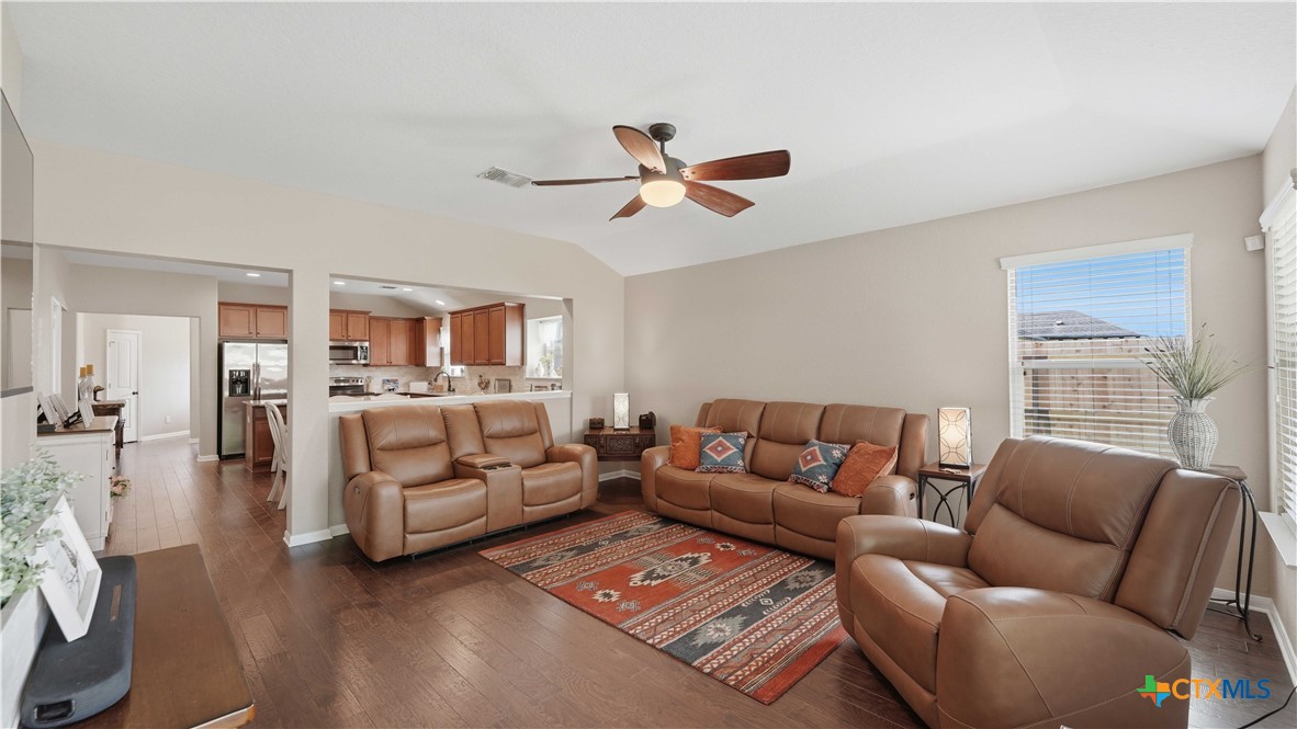 2122 Dragon Trail Property Photo 13