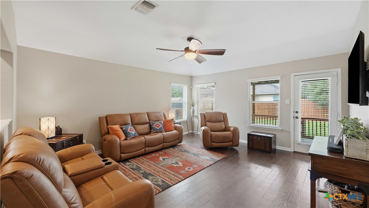 2122 Dragon Trail Property Photo 14