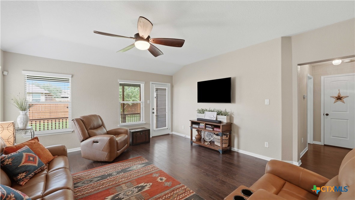 2122 Dragon Trail Property Photo 17