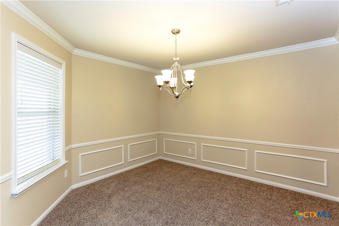 5525 Sulfur Spring Drive Property Photo 6