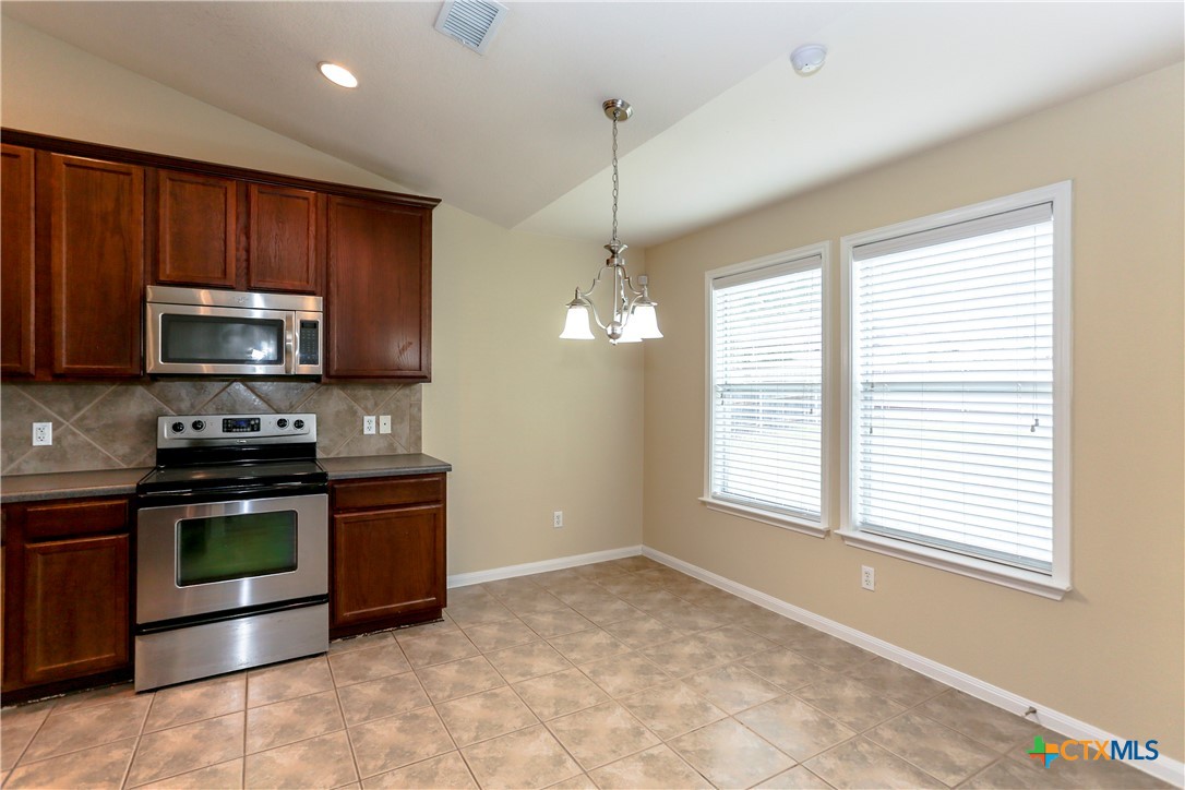 5525 Sulfur Spring Drive Property Photo 13