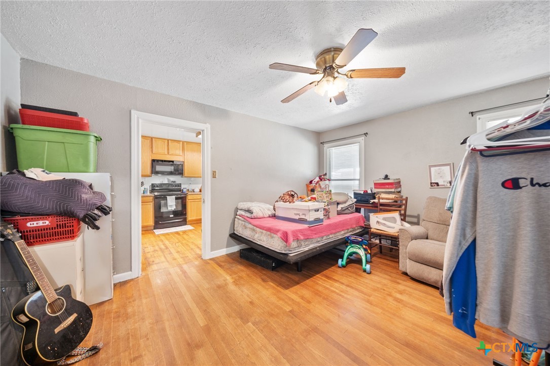1007 W Avenue A Property Photo 17