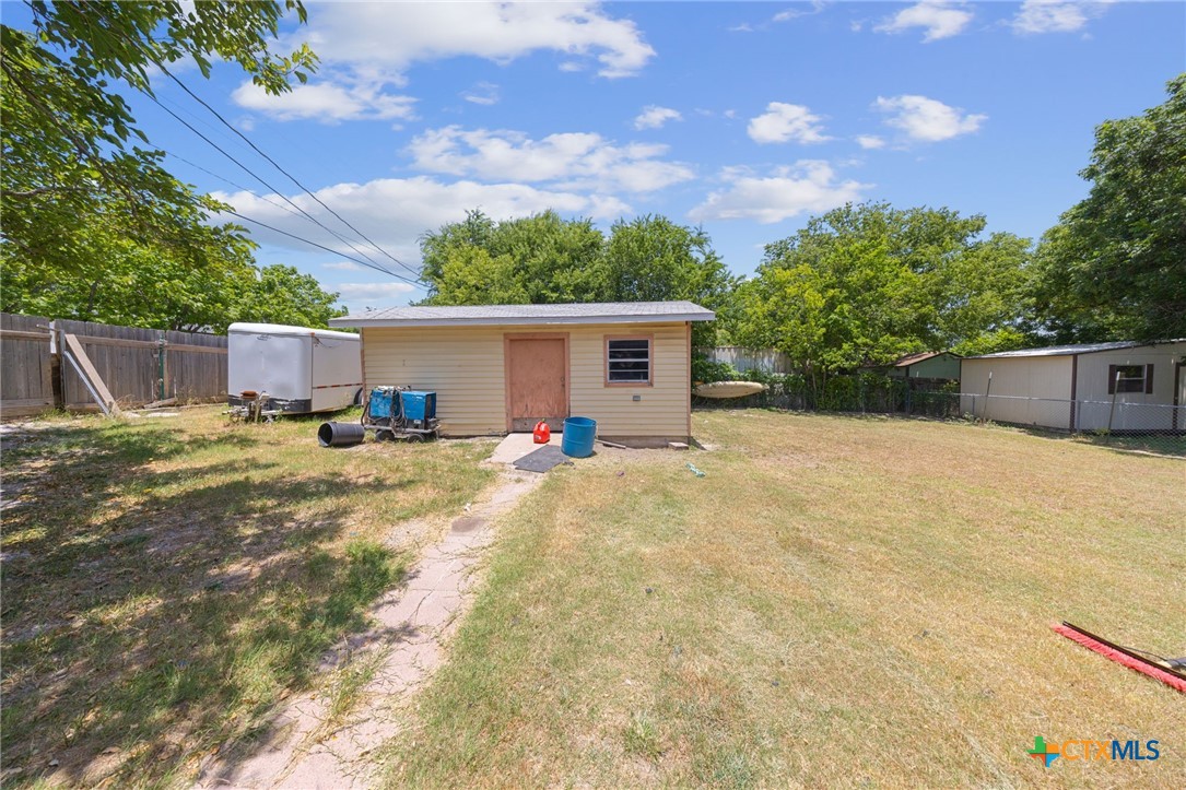 1007 W Avenue A Property Photo 26