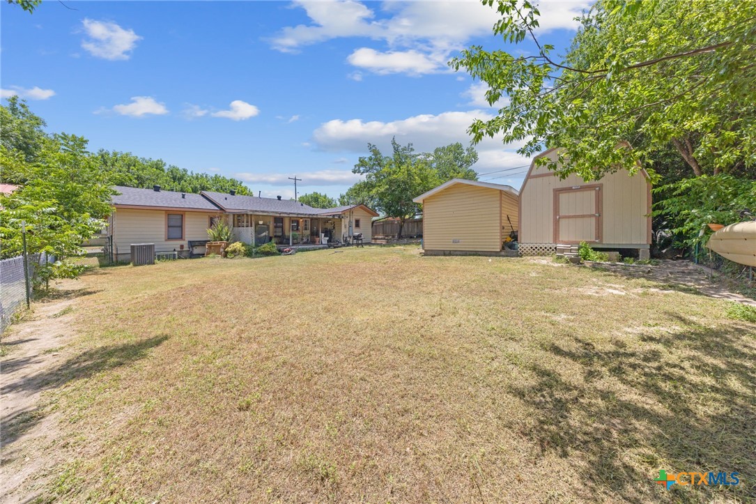 1007 W Avenue A Property Photo 27