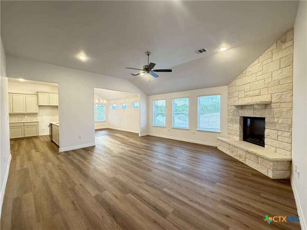5242 Lassen Lane Property Photo 6