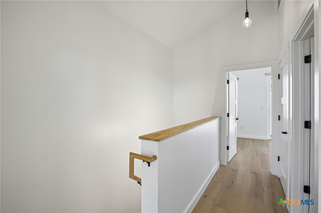 104 Lively Lane B Property Photo 13