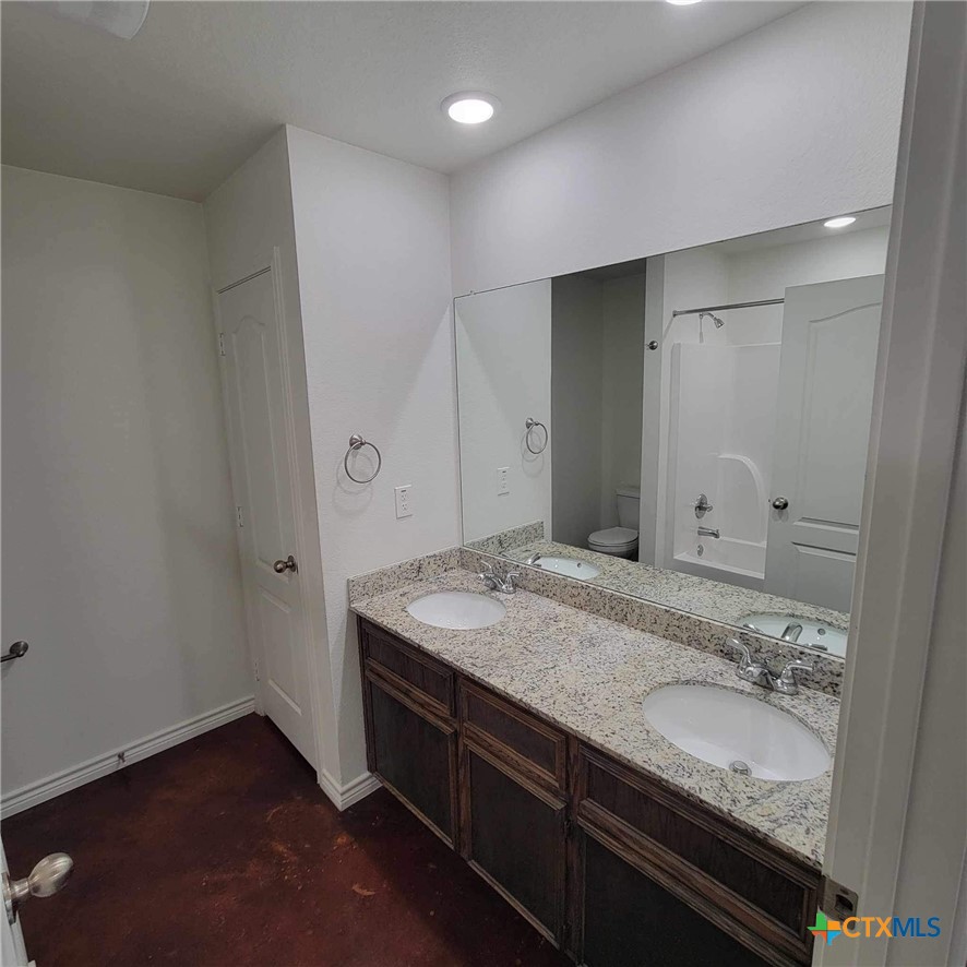 6101 Amelia Earhart Boulevard A Property Photo 2