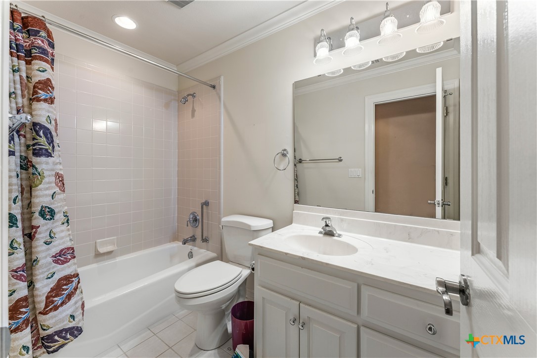 3421 Chisholm Trail Property Photo 38