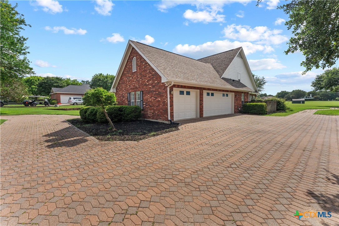 3421 Chisholm Trail Property Photo 46