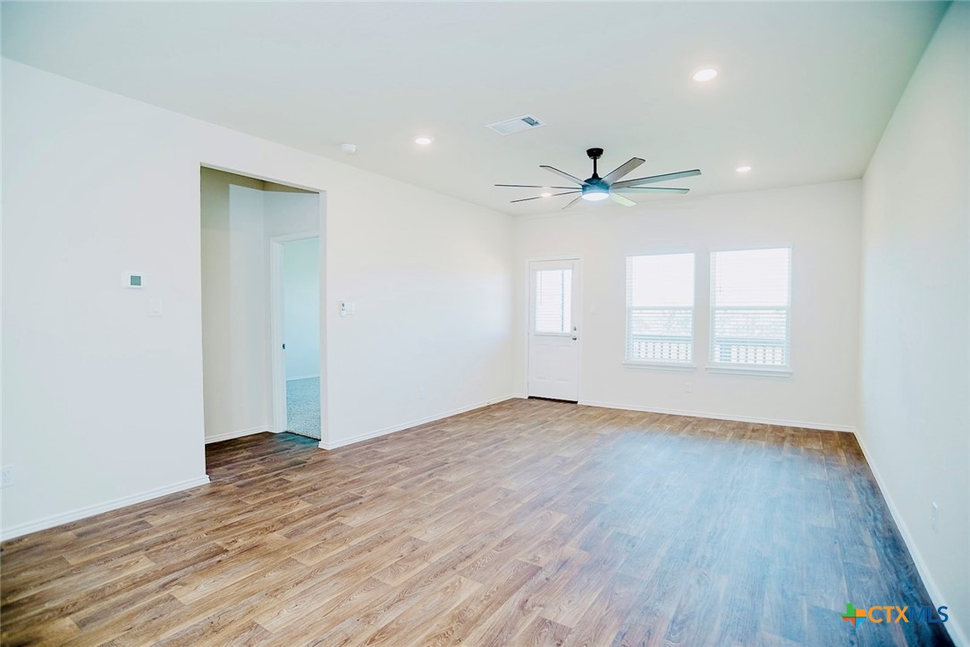 1548 Agave Cellar Property Photo 4