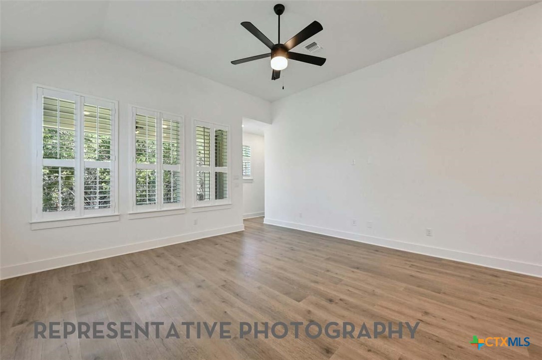 251 High Rock Pass Property Photo 6