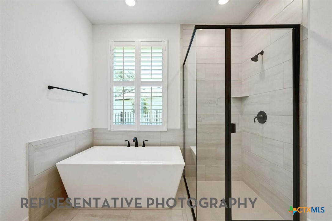 251 High Rock Pass Property Photo 13
