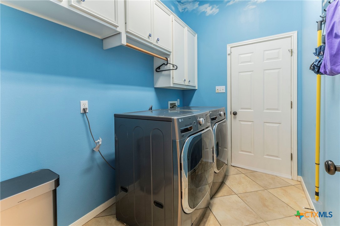 11021 Granbury Cove Property Photo 15