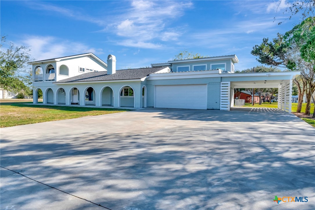445 Lakeshore Drive Property Photo 1