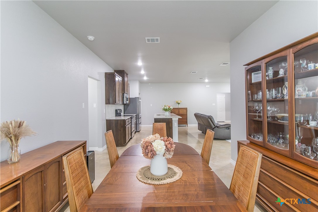 1715 Dryden Avenue Property Photo 15