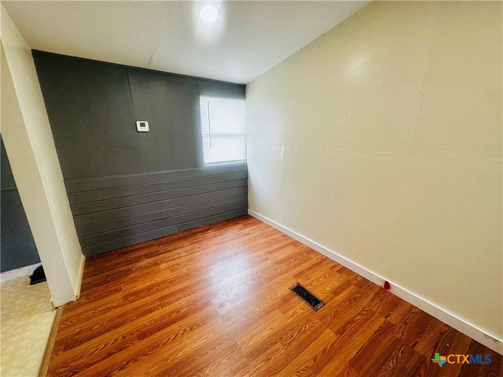 217 E Schulz Street Property Photo 10