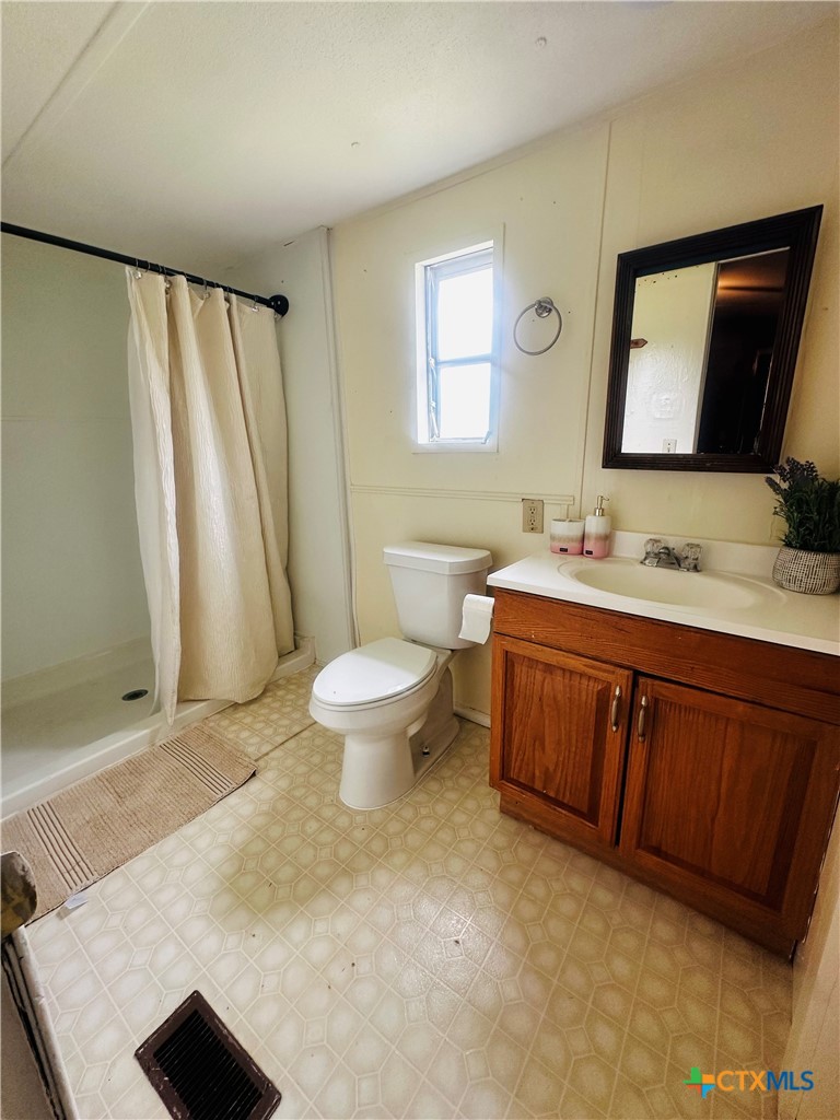 217 E Schulz Street Property Photo 13