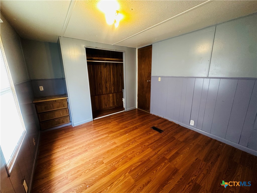217 E Schulz Street Property Photo 15