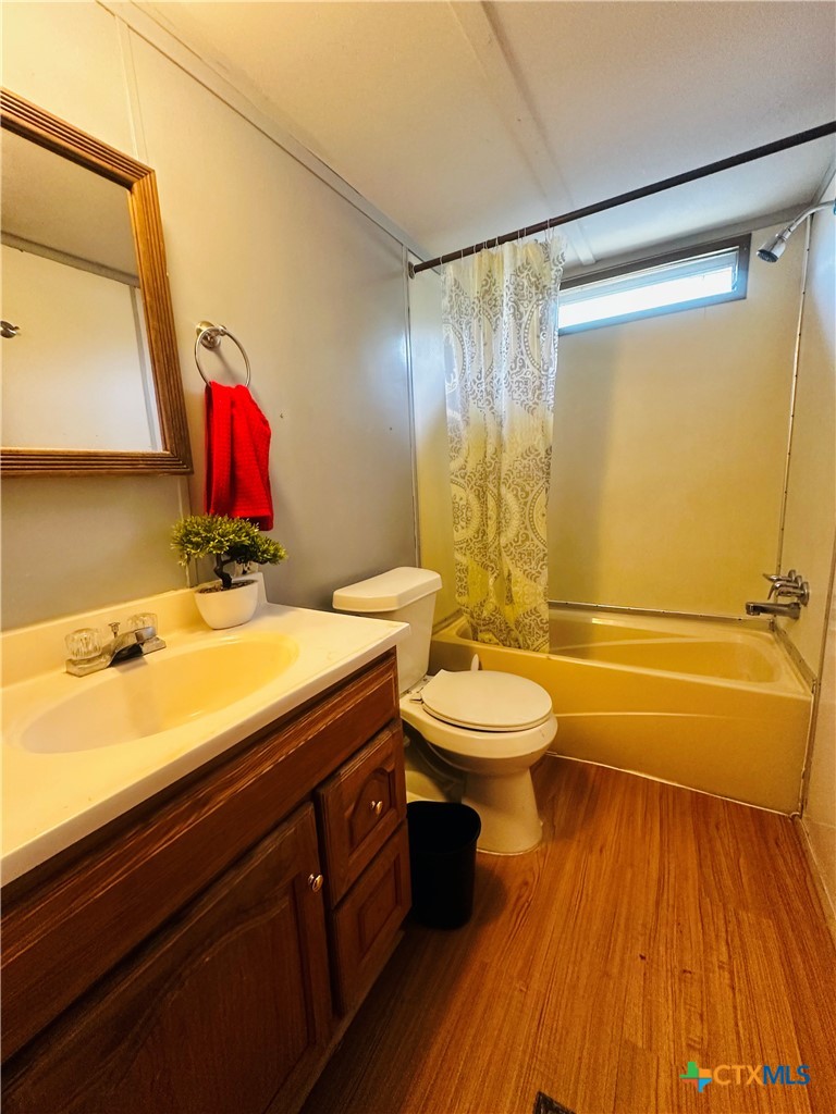217 E Schulz Street Property Photo 16