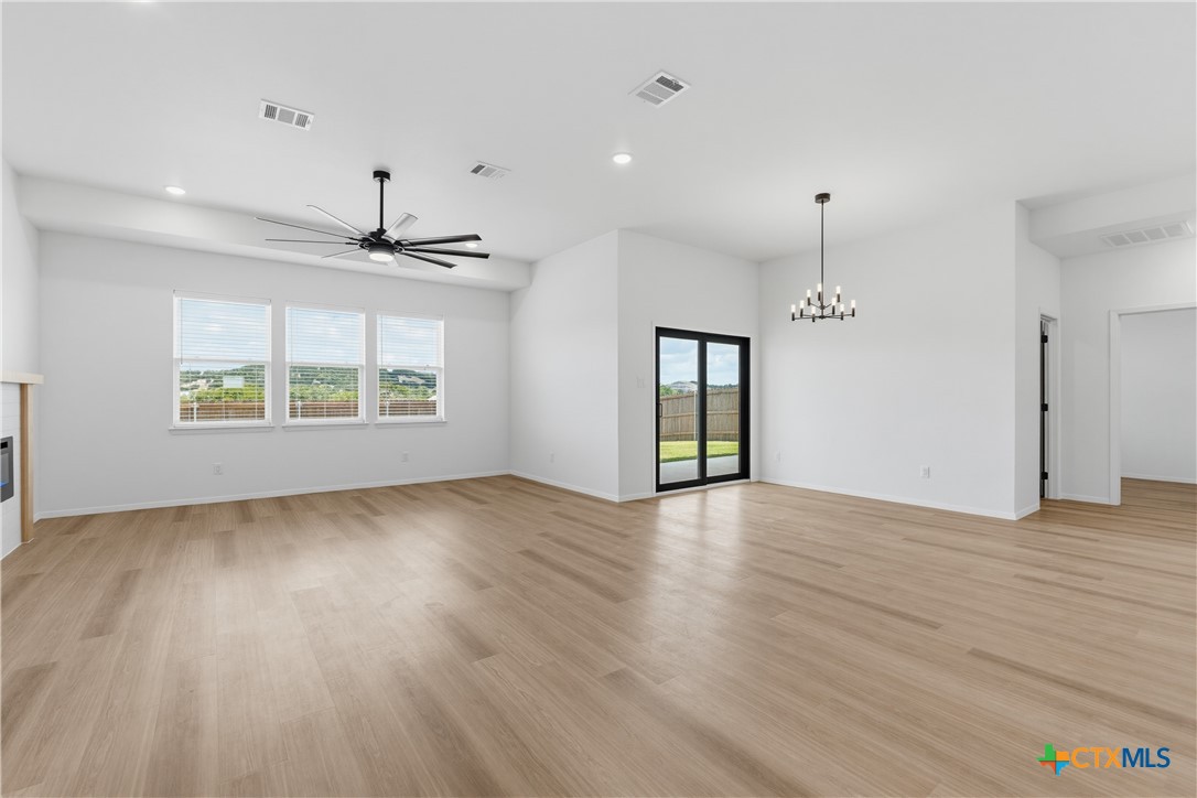 1470 Walker Place Boulevard Property Photo 13